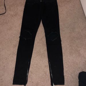 MNML stretch zipper denim—-size 32—worn 2x